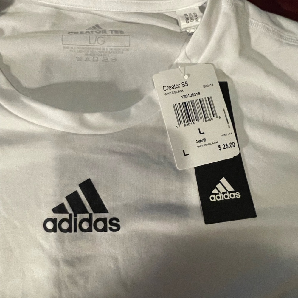 ADIDAS Tee - Picture 3 of 3